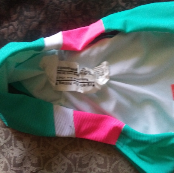 Bathing suit - Picture 3 of 3